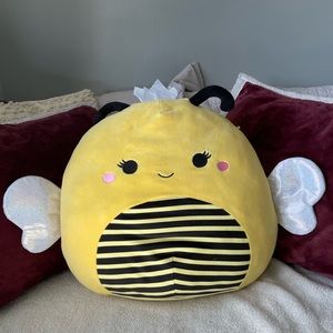 Sunny bumblebee Squishmallow 🐝 ☀️